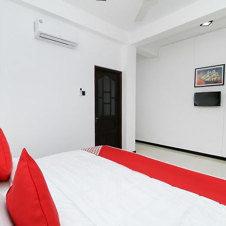 Royal Rich Villa Ambalangoda  Habitación foto