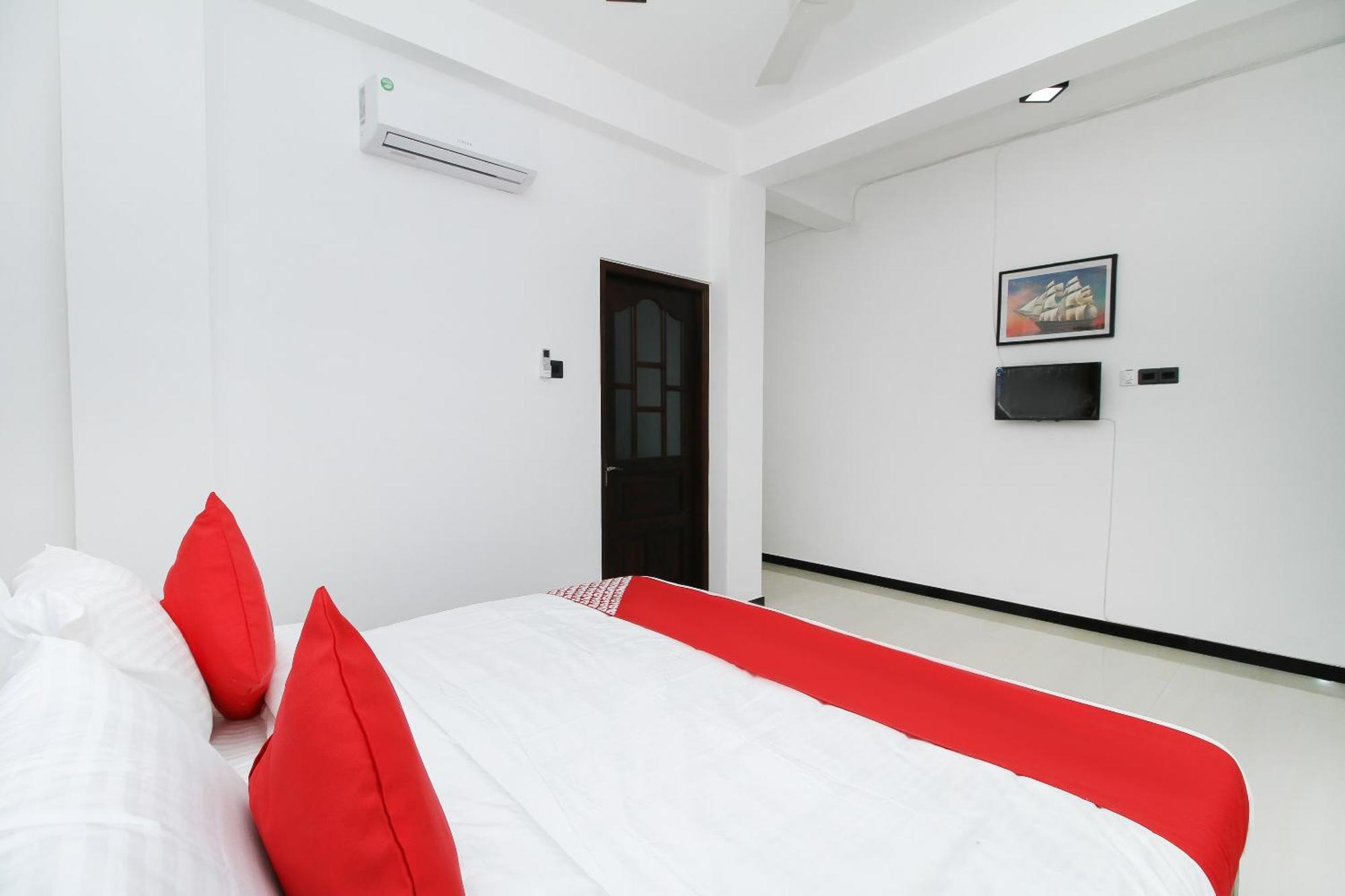 Royal Rich Villa Ambalangoda  Habitación foto